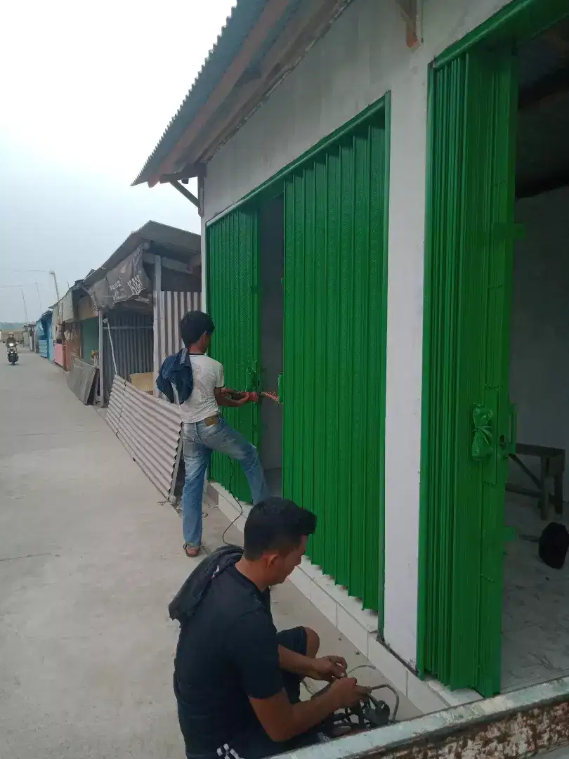 Pintu folding gate dan rolling door