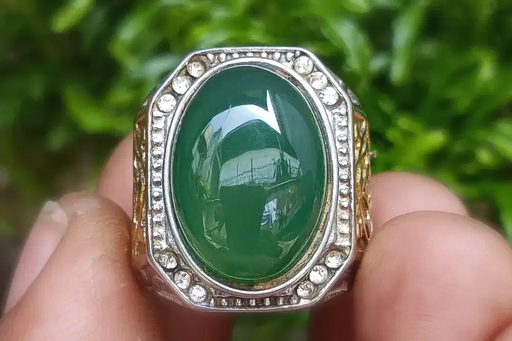 ASLI BATU ANGGUR HIJAU CHRYSOPRASE CHALCEDONY