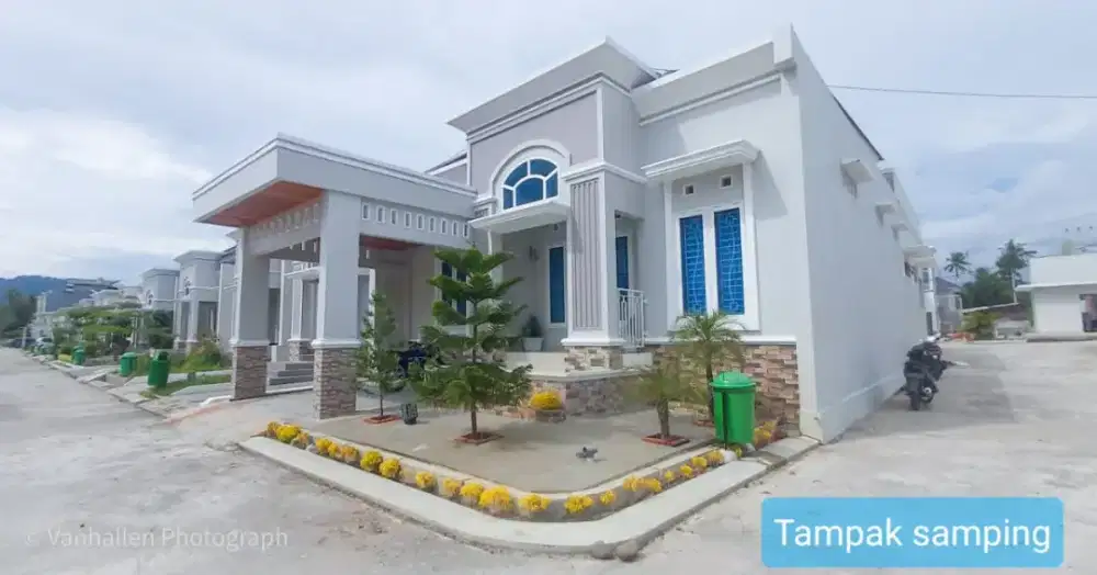 Dijual rumah di lumin park