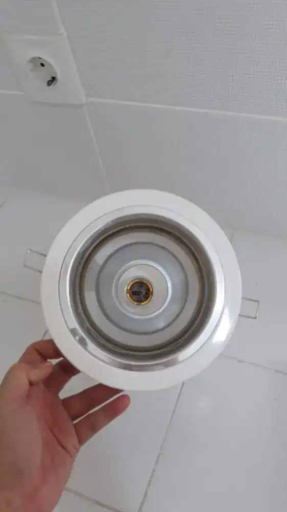 fiiting lampu neon ukuran 4 inchi