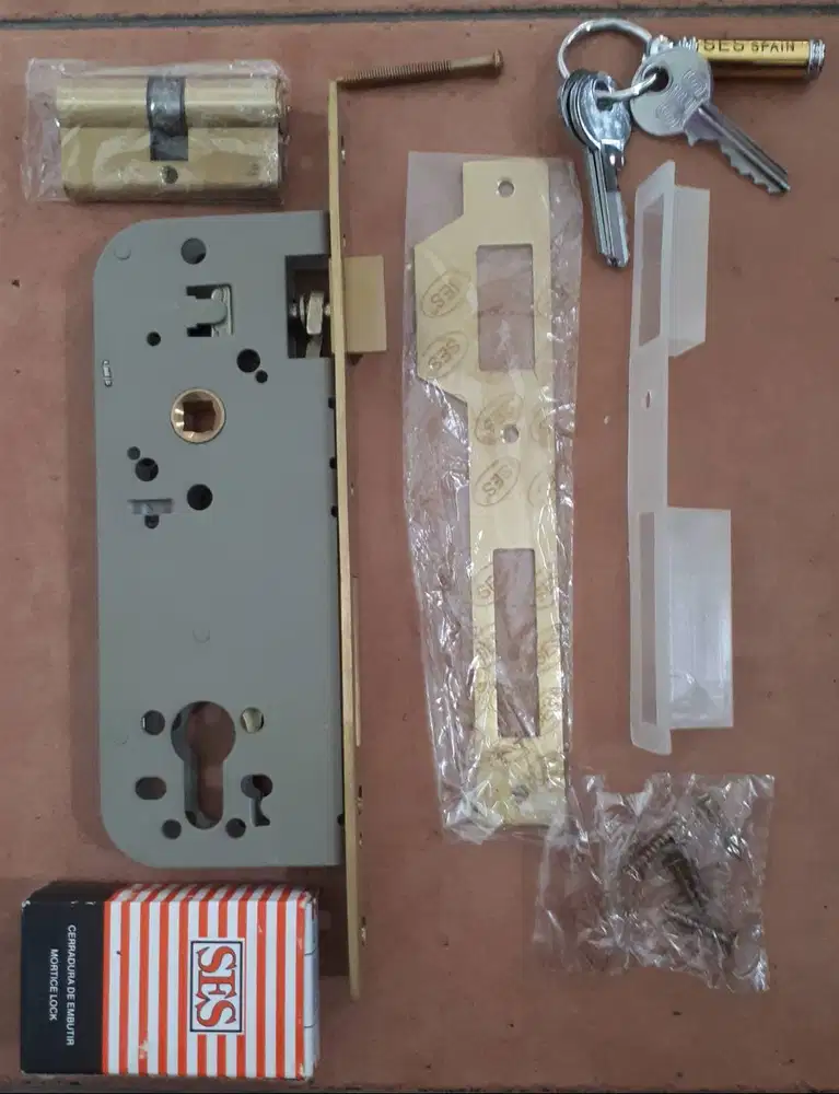 SES 2030 Satin Brass Grande Mortice Lock&Cylinder 211892 - 40mm A-699B