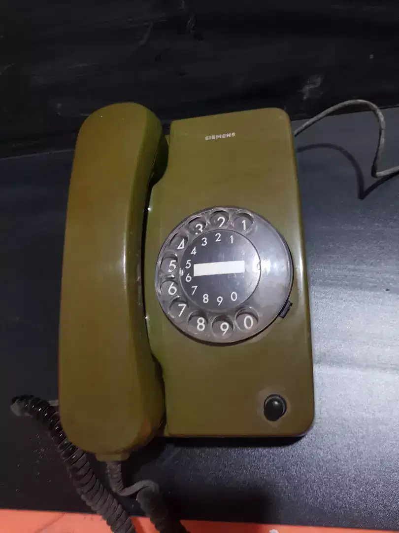 Telepon putar Siemens