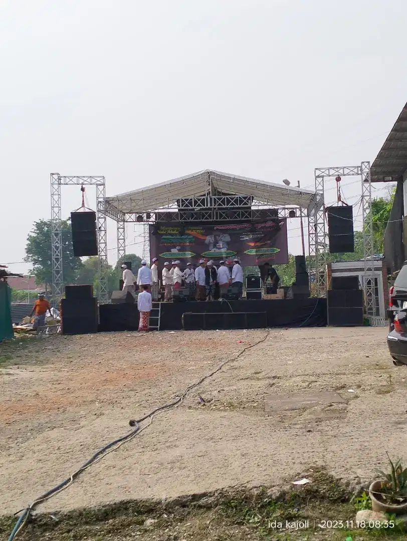 Jasa tukang panggung