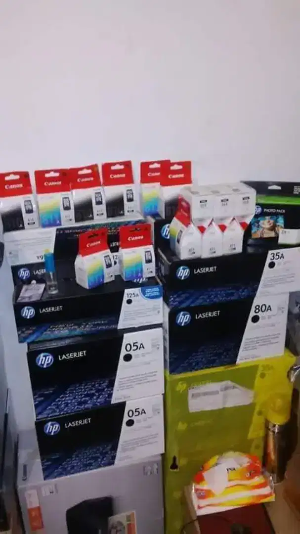 Kami beli tinta catridge baru maupun bekas