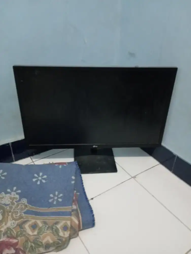 pc-ryzen-5-2400g-komputer-905594855
