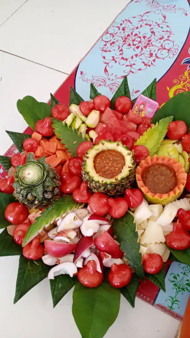 Aneka tumpeng,tumpeng rujak,salad,agar2,untuk rasa dijamin dnj/dmk