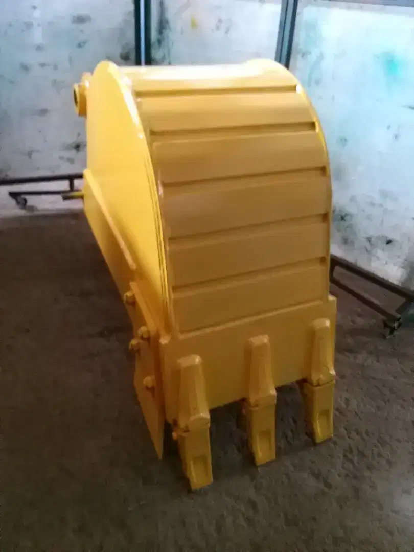Bucket parit untuk galian disesuaikan ukuran, kelas 5,7,10,13,20,30ton