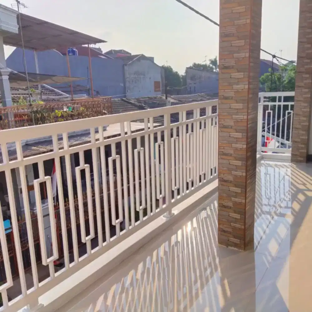 Pagar balkon relling tangga
