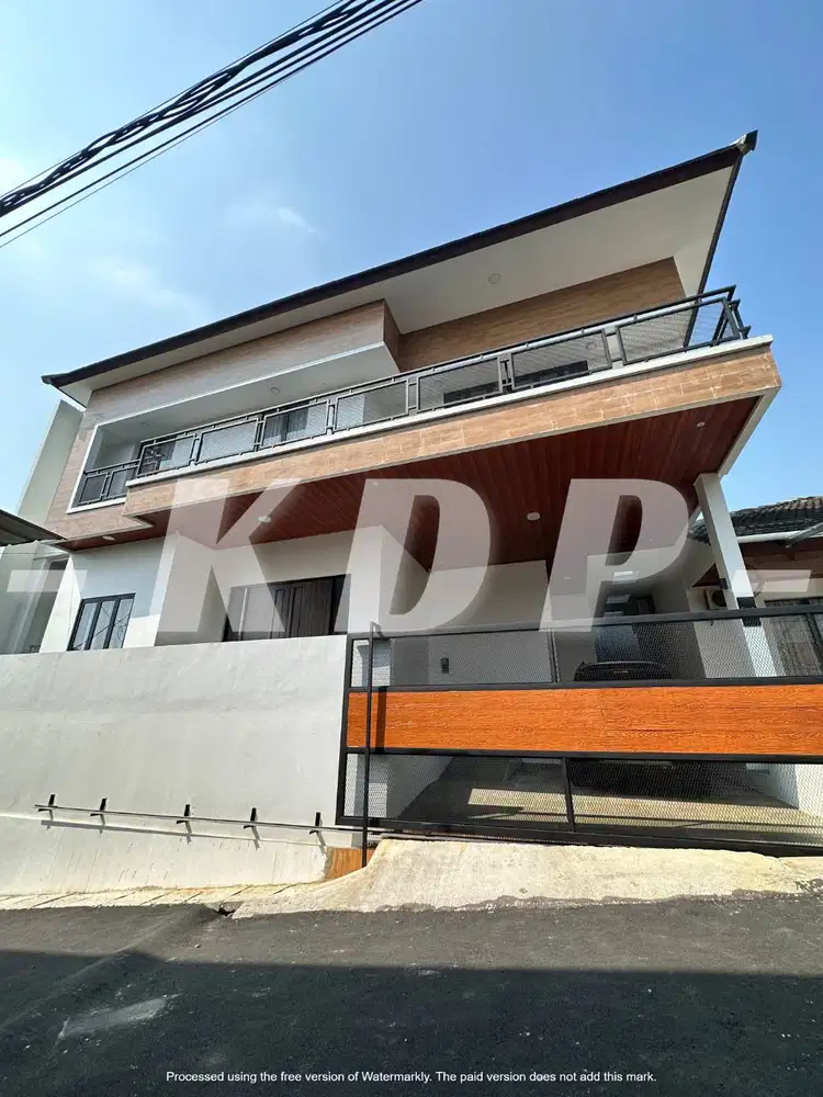 DIJUAL MURAH ! RUMAH TROPICAL MINIMALIS MODERN TANPA PERANTARA!