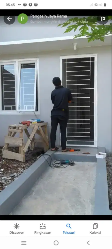 Pintu dobel minimalis