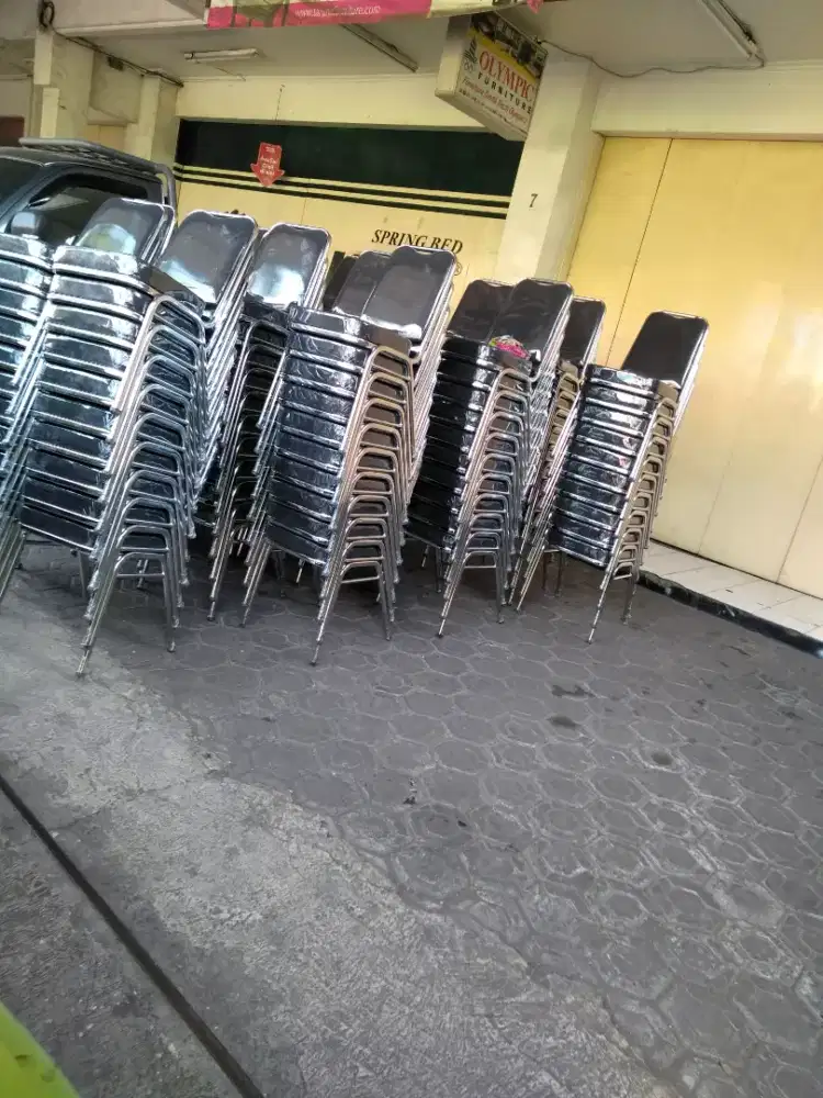 kursi susun kusus acara