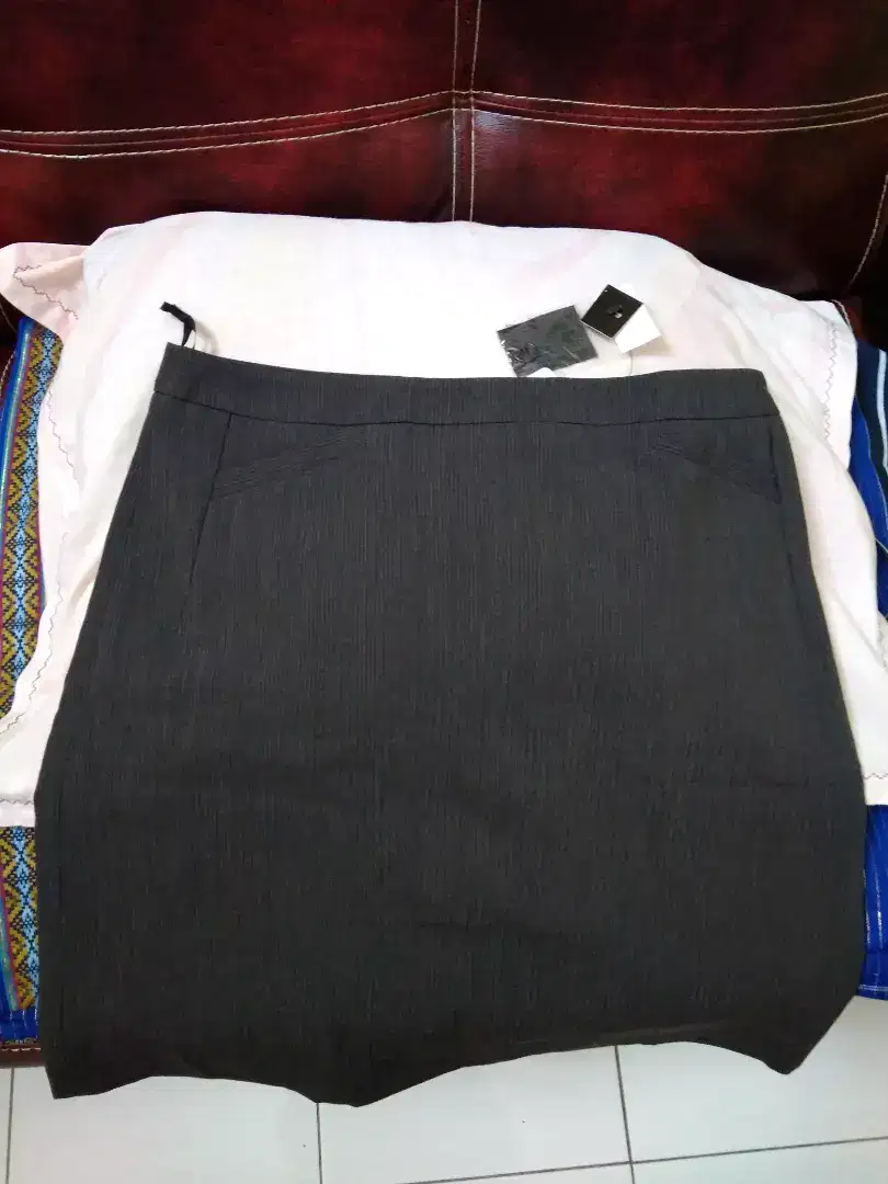 rok bawahan hitam n hitam polos(2)