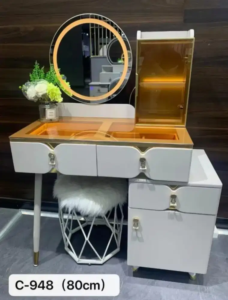 Meja rias / meja hias BARU