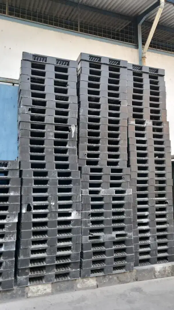 Jual beli pallet plastik