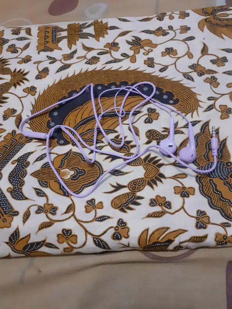 Handsfree Warna