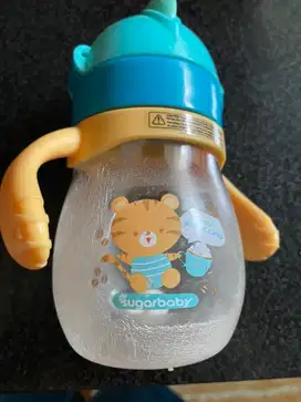 Dot tempat minum bayi