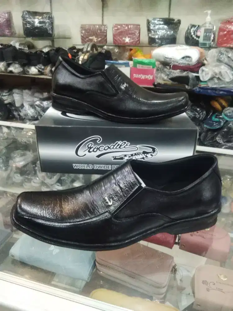 sepatu kantor murah