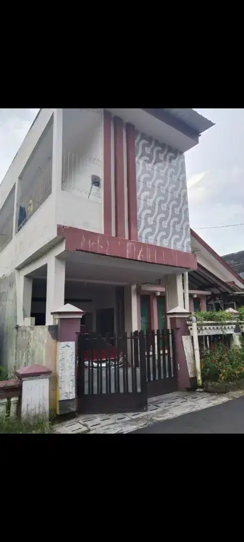 Kost putra tenang nyaman dekat UKSW