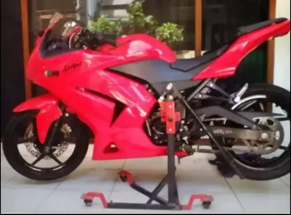 Center/lift padock jack stand ninja 250