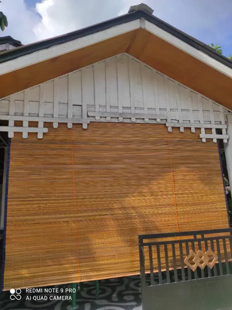 Krei pelindung panas dan hujan