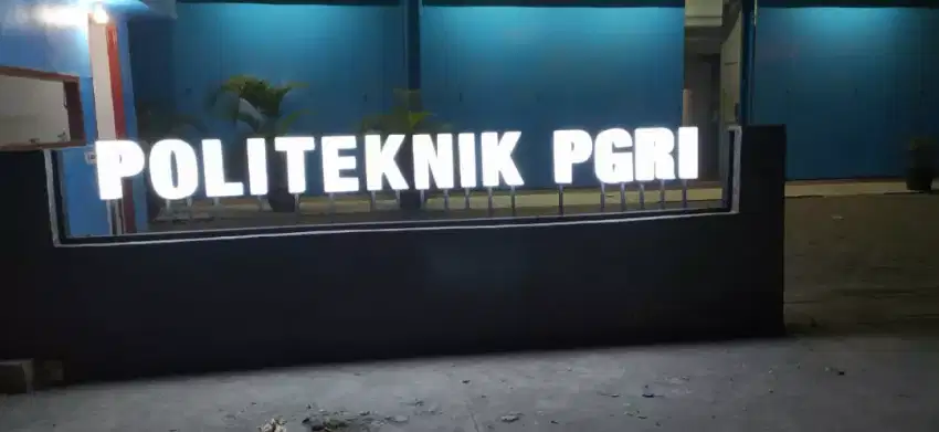 Huruf timbul akrilik 3D lettersign neonsign LED sekolah