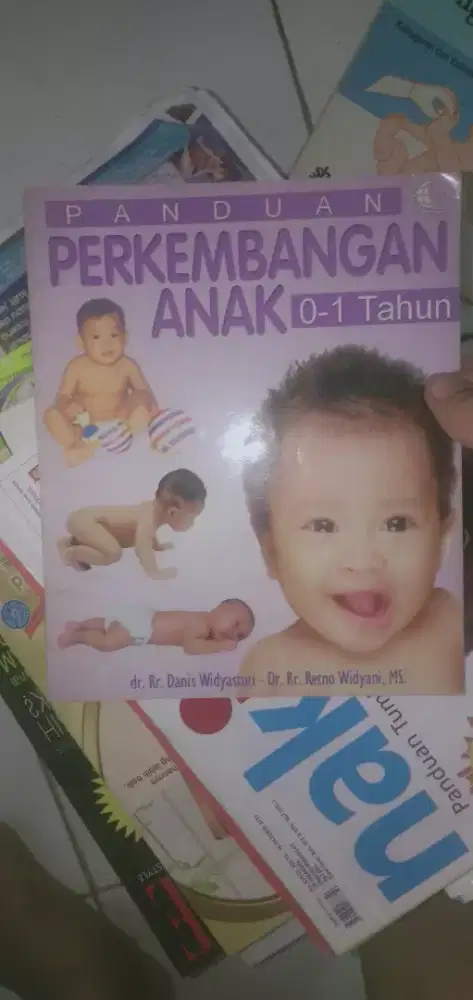 buku cara merawat bayi
