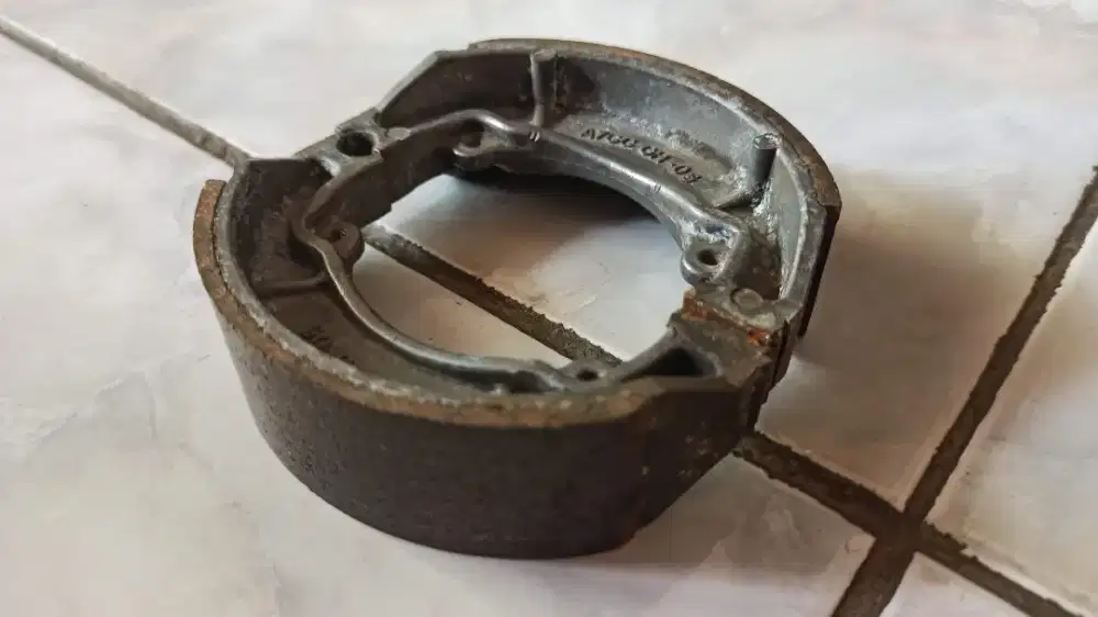 Kampas Rem Belakang Ori Suzuki