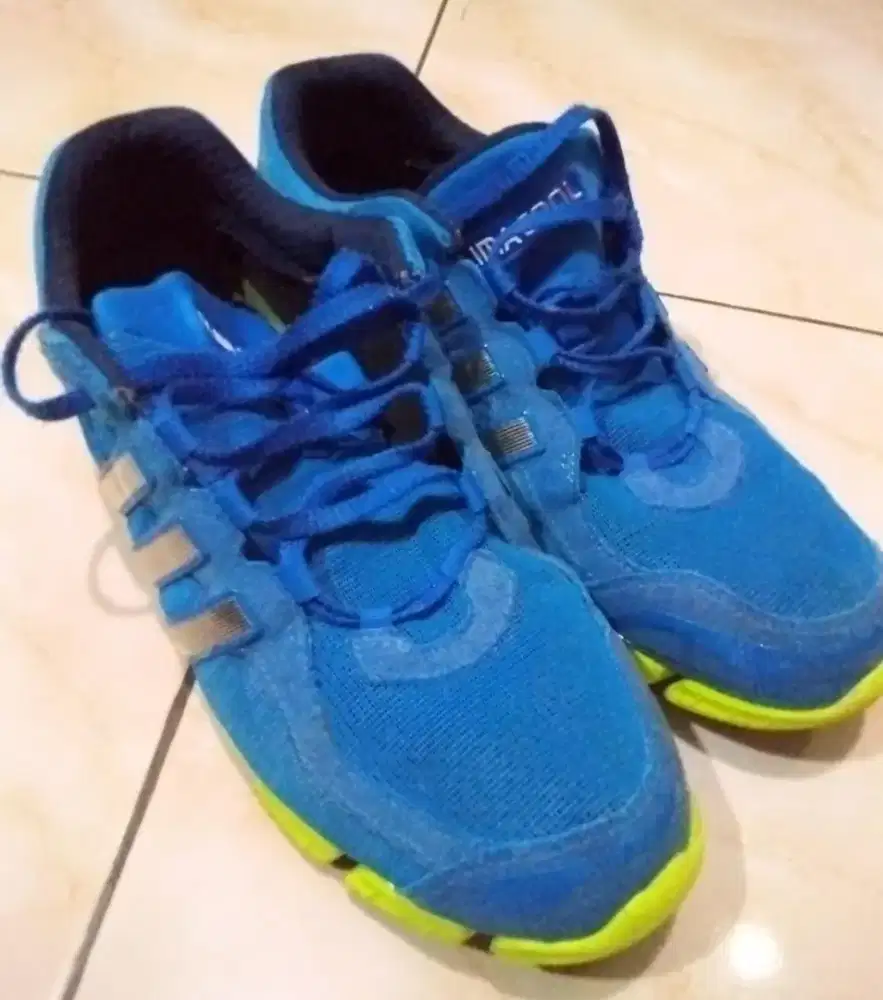 Adidas Clima cool size 44