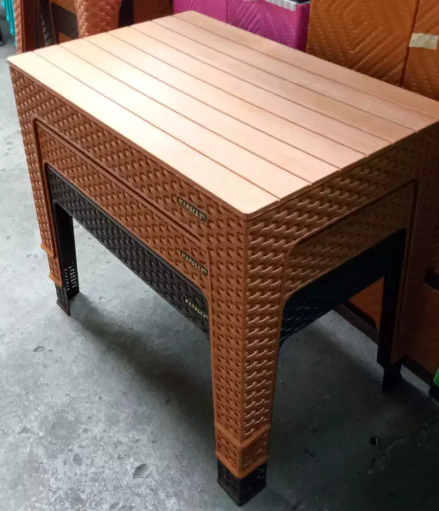 MEJA NAPOLLY COKELAT MUDA DAN COKELAT TUA 75 X 50 X 45