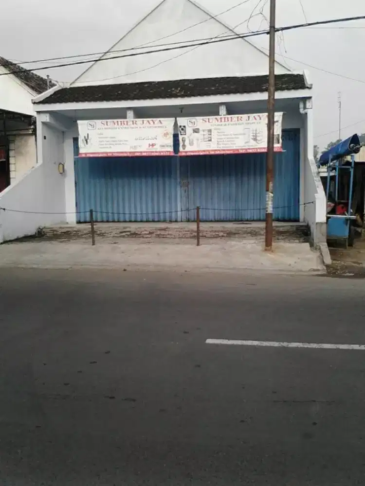 JUAL CEPAT RUMAH USAHA MOJOSARI STRATEGIS MURAH