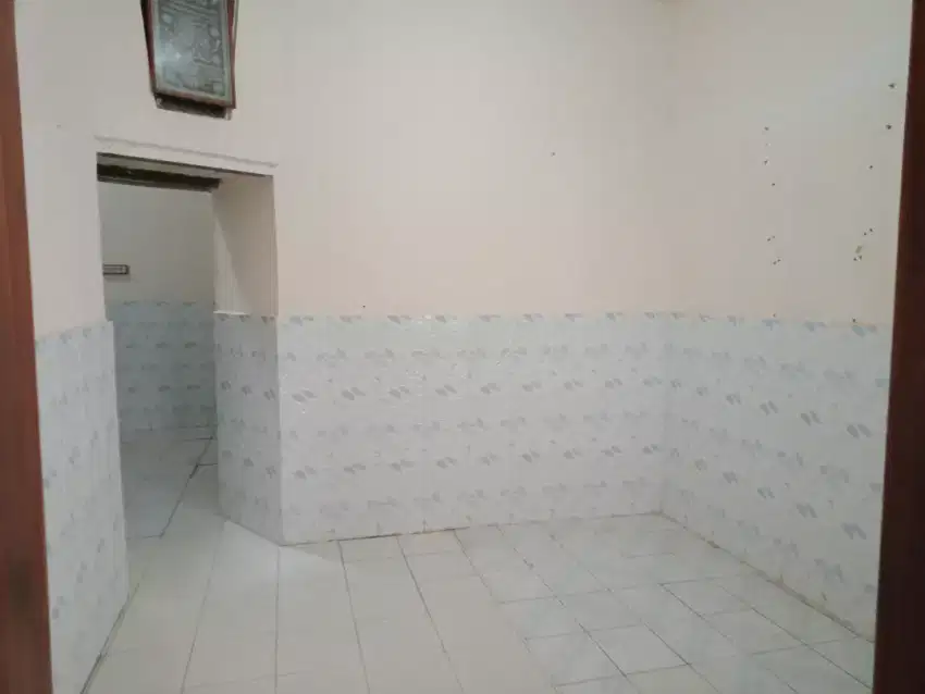 NEGO Disewakan rmh 2lantai(ada GAS ALAM) dkt alun2 kota crb&grage mall