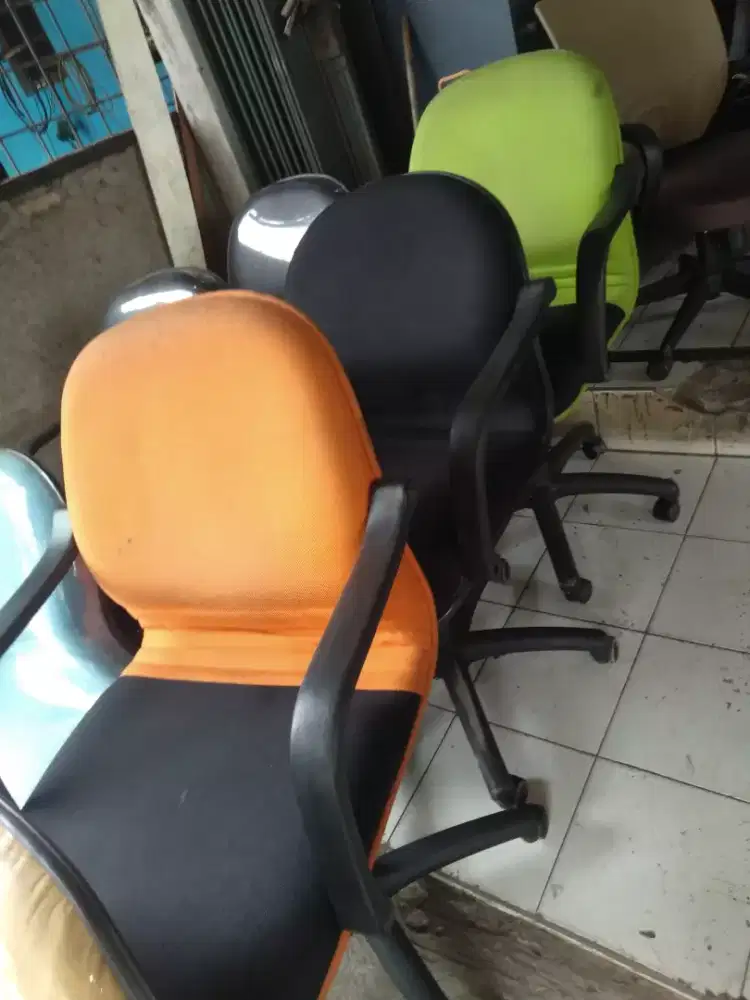 Kursi hadap, kursi kerja, kursi kantor