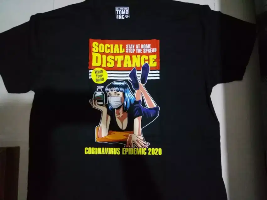 Kaos TomoInc Social Distance