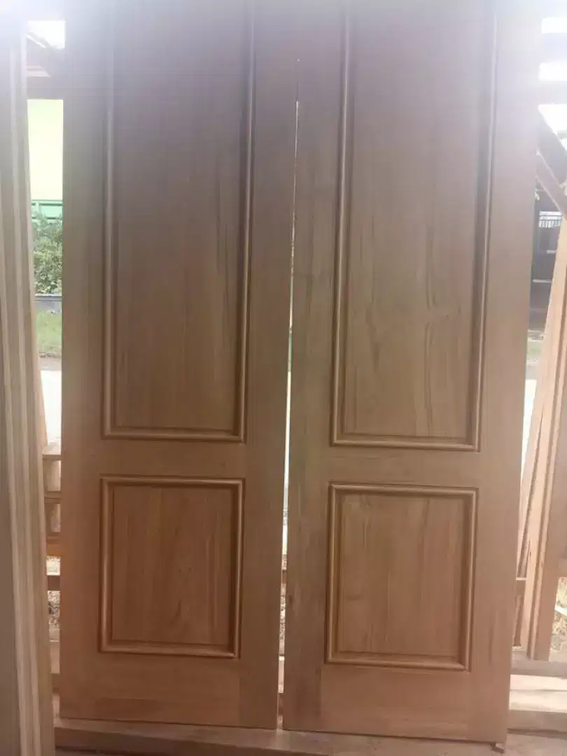 Pintu kupu tarung kayu jati serat padat model bisa request alusan
