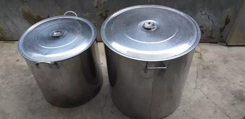 Tong Stenlis ( besi putih )