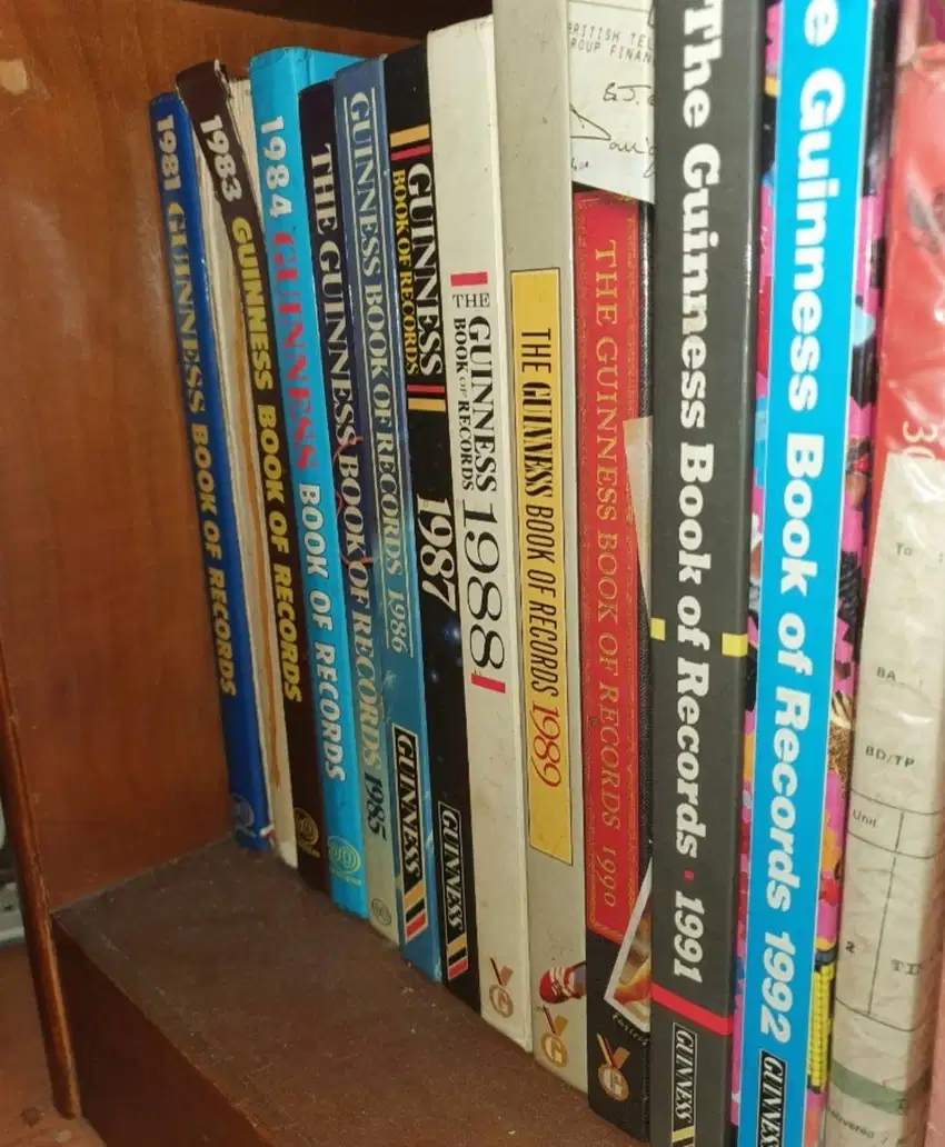 NETT PRICE ?? Book of Records 12 buku