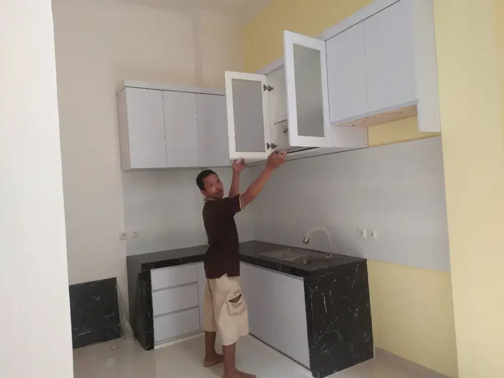 Kitchen set minimalis costum