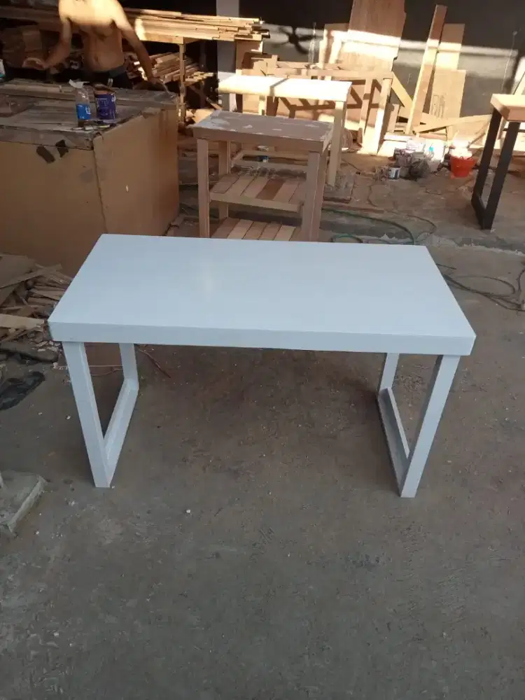 Mejam Komputer Kerja