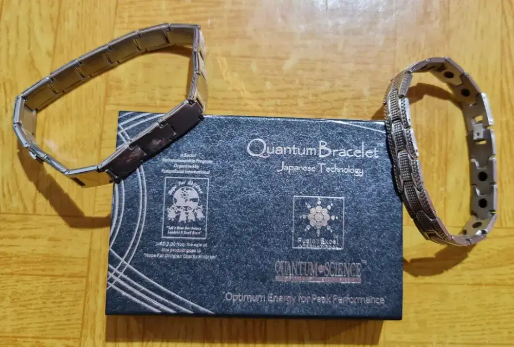 Gelang Bracelet Kesehatan Scalar Energy
Bagus untuk kesehatan.