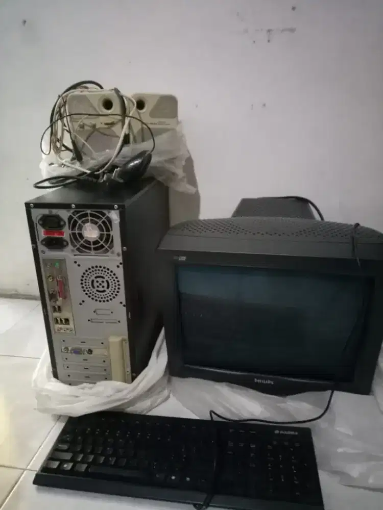 Di beli komputer bekas surabaya