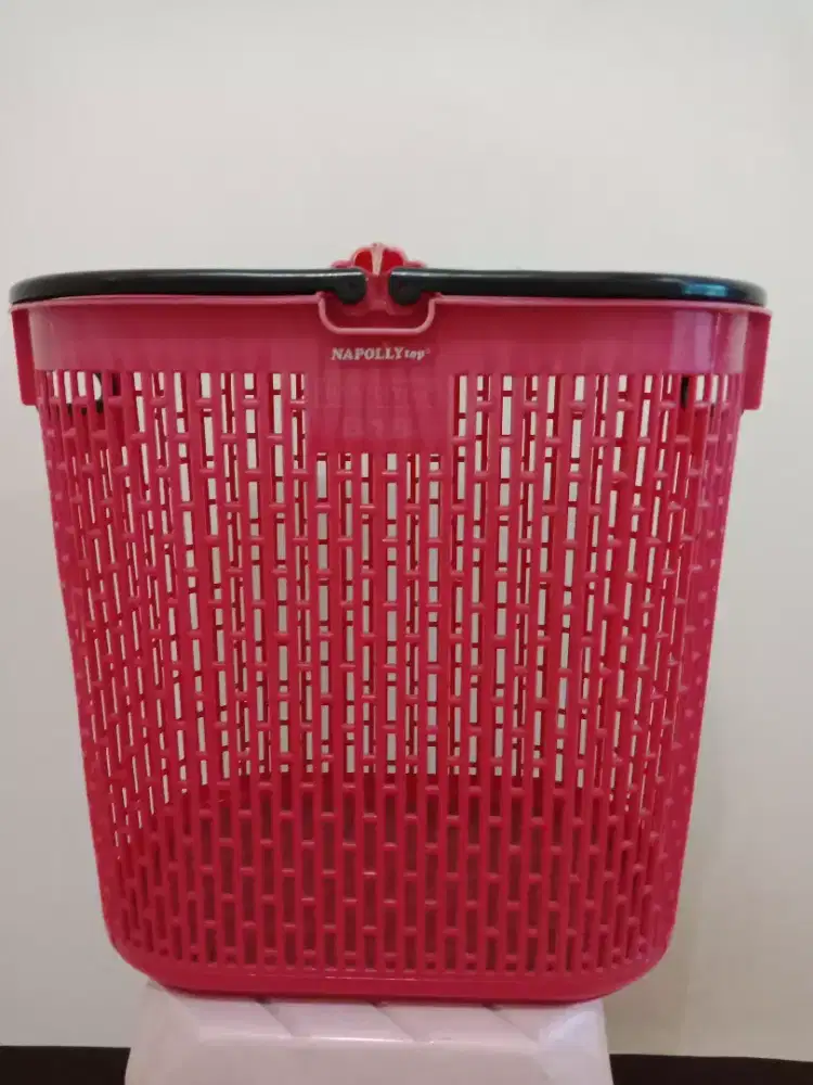 Keranjang serba guna