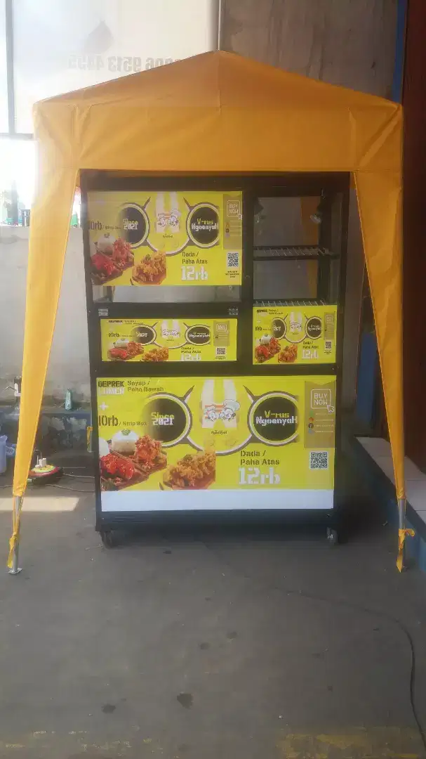 TENDA STAND PIRAMID UNTUK BAZAR/LAPAK JUALAN SIAP ANTAR JABODETABEK.