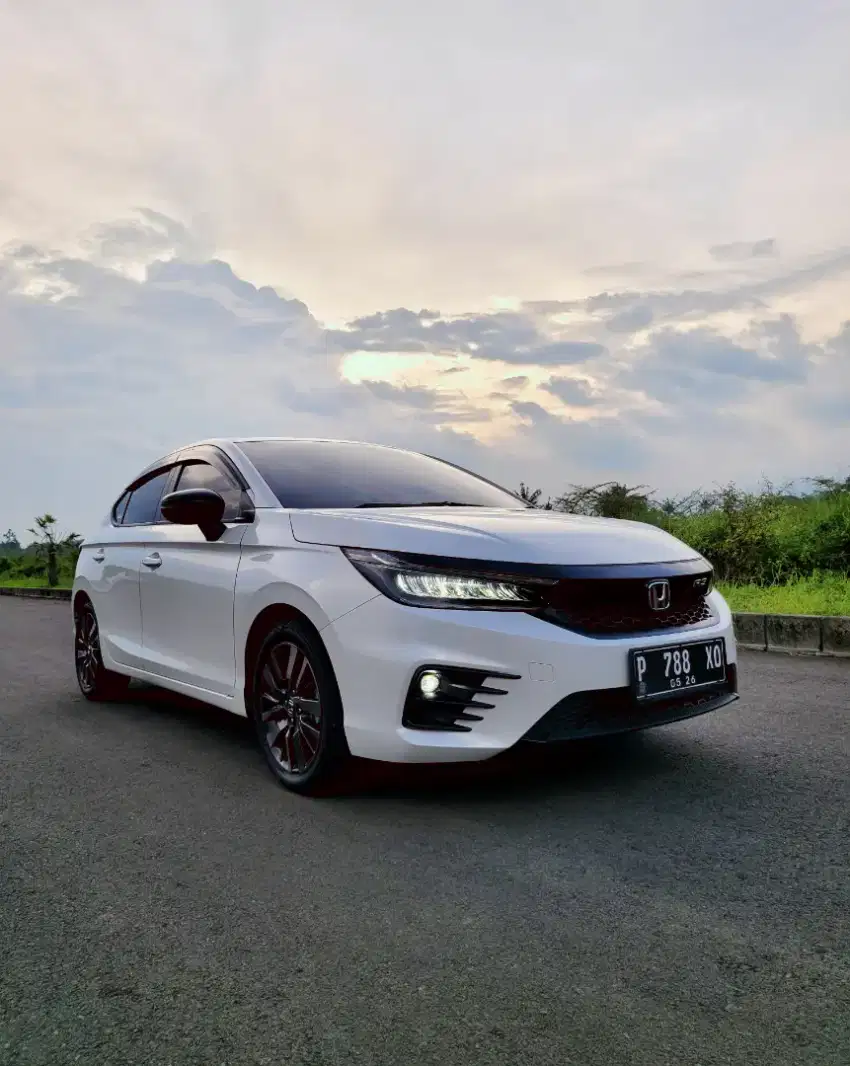 Honda City RS Hatchback CVT 2021 Plat Cantik,Istimewa!!