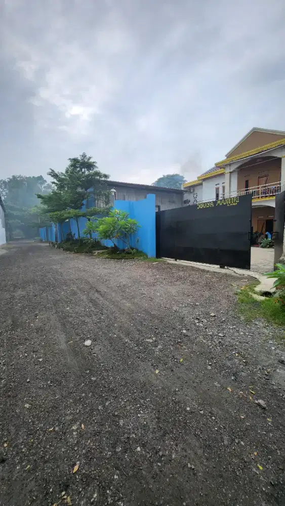 Di cari asisten rumah tangga