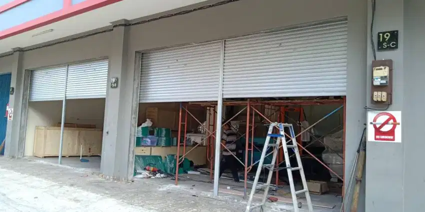 Rolling door lenteng agung raya