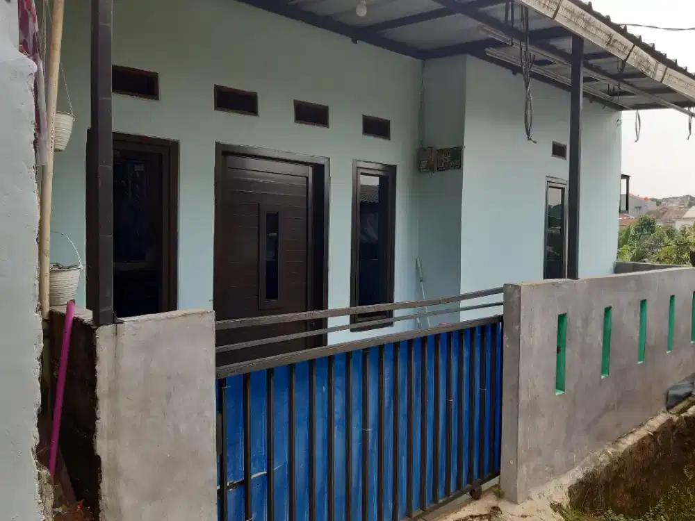  DI JUAL RUMAH