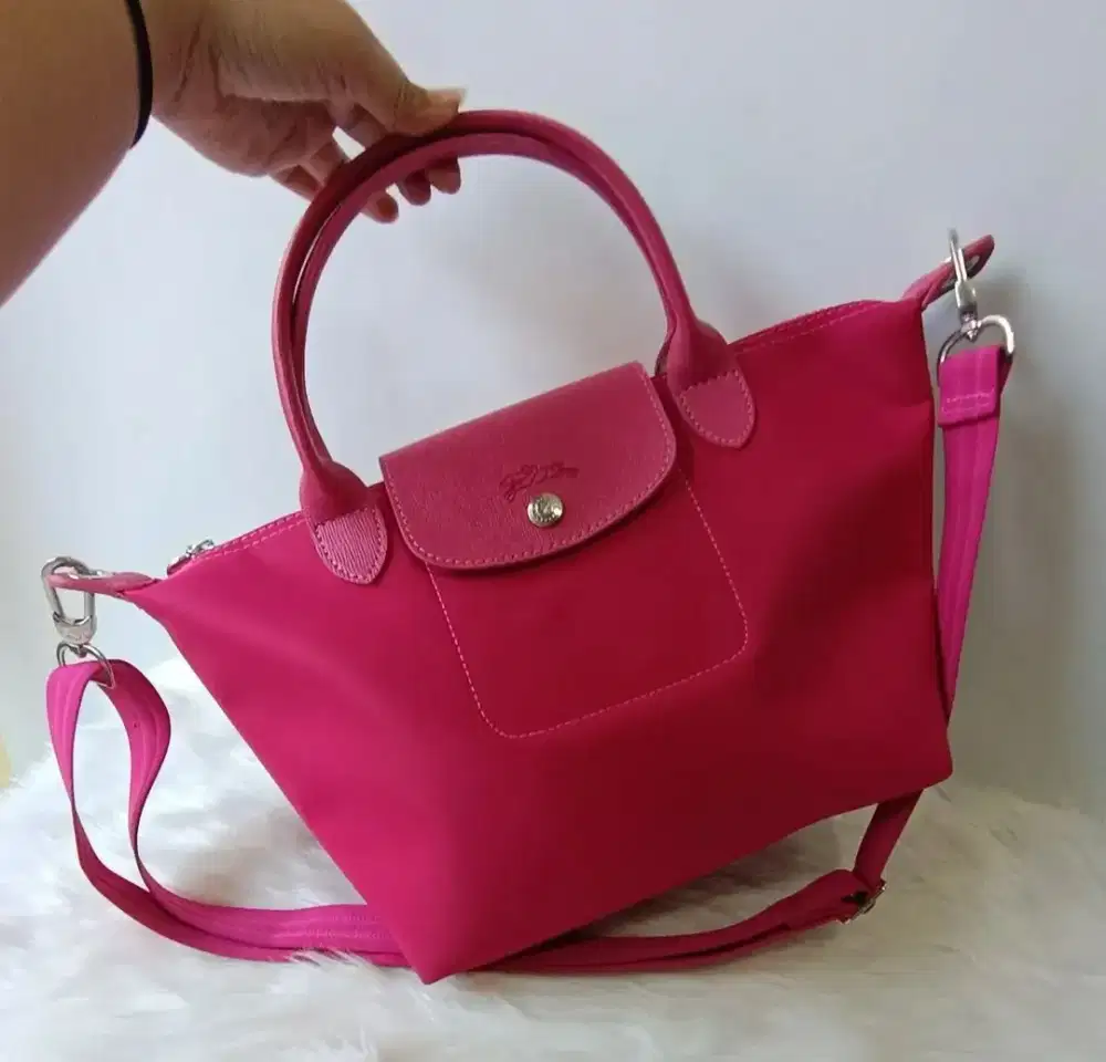 Tas wanita Long Champ merah fuschia