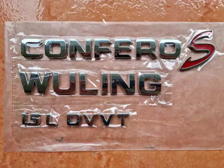 Wuling Confero S