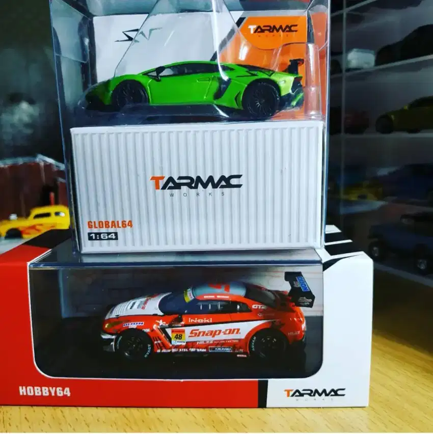 Diecast skala 64 tarmac