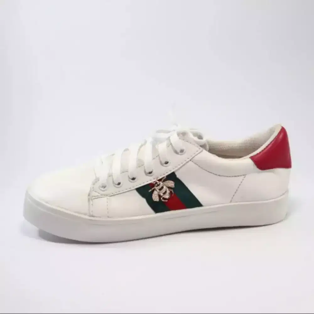 Sepatu Gucci keren buat cewek/Cowok